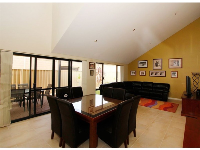 7 Friarbird Terrace, Beeliar WA 6164