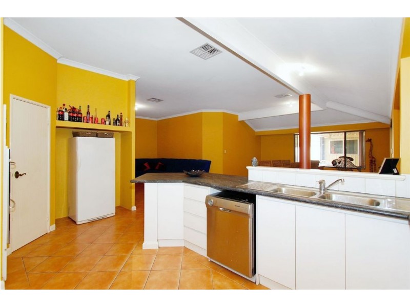 17 Streeter Way, Beeliar WA 6164