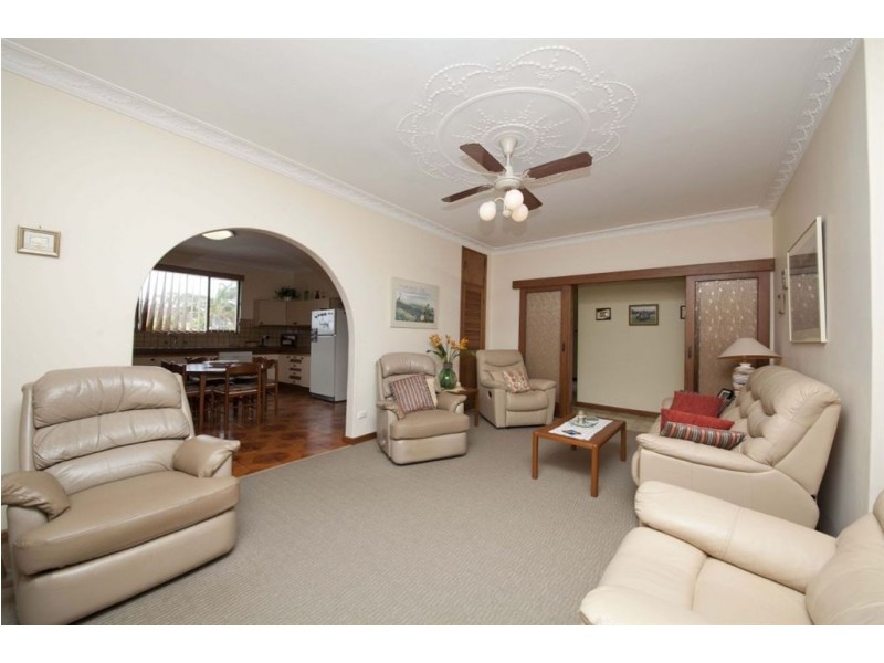 39 Aumerle Way, Spearwood WA 6163