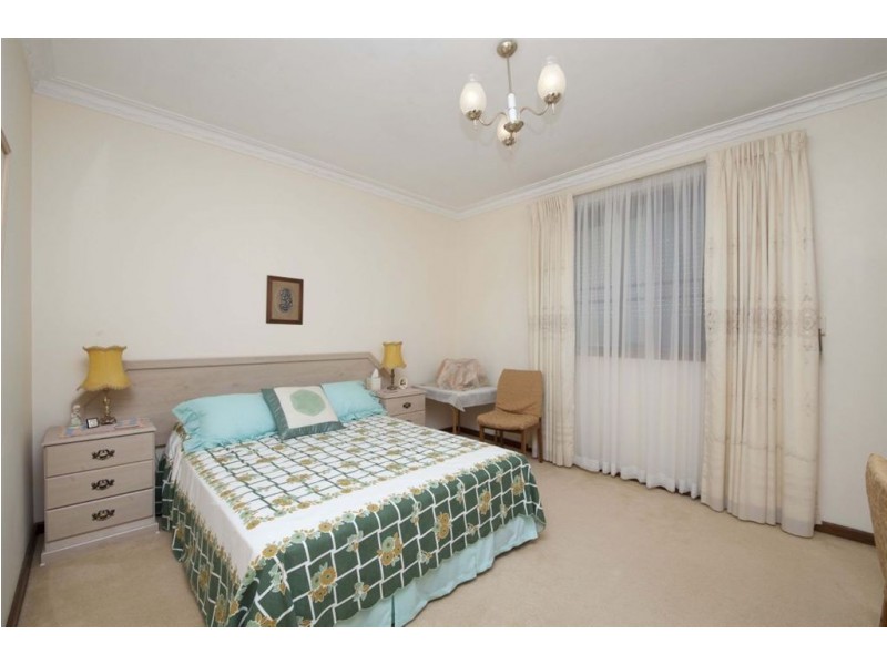 39 Aumerle Way, Spearwood WA 6163