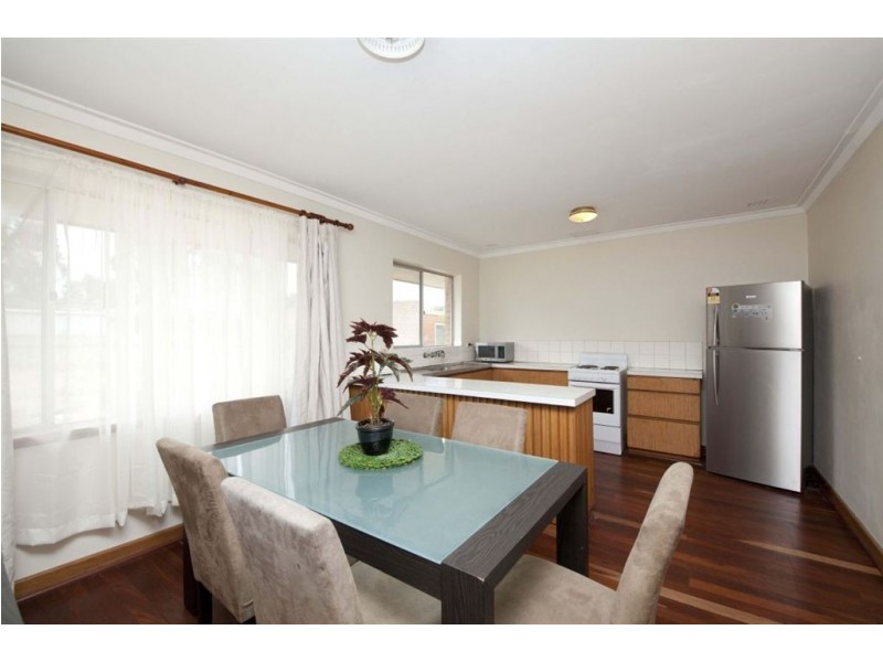 20 Fox Street, Spearwood WA 6163