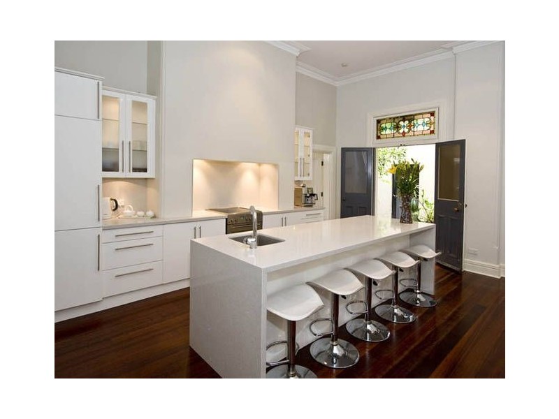 3/8 Collie Street, Fremantle WA 6160