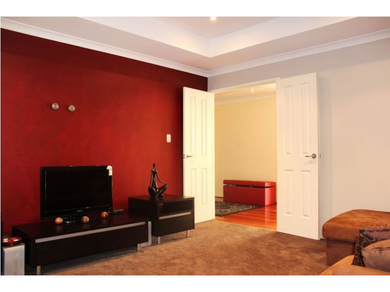 218 Wright Road, Harrisdale WA 6112