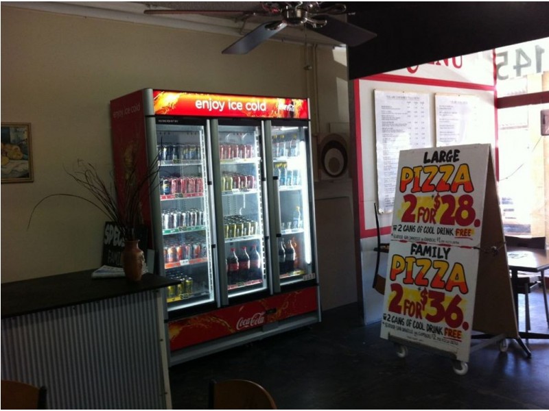 1/8 Simms Road, Hamilton Hill WA 6163