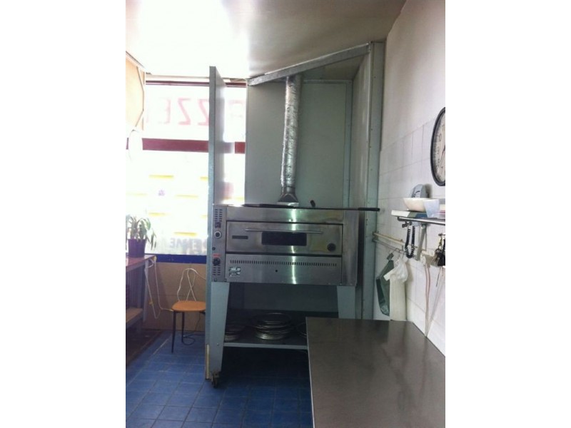 1/8 Simms Road, Hamilton Hill WA 6163