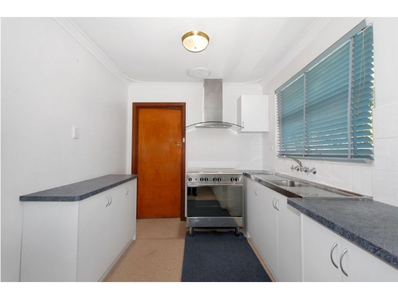 8 Joyce Avenue, Hamilton Hill WA 6163