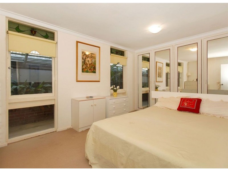 35 Bromley Road, Hilton WA 6163