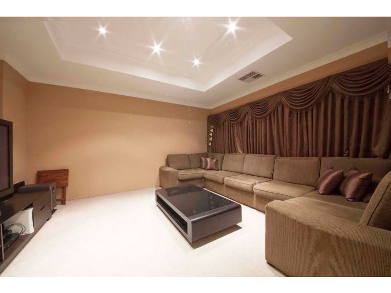 3 Aurora Drive, Atwell WA 6164