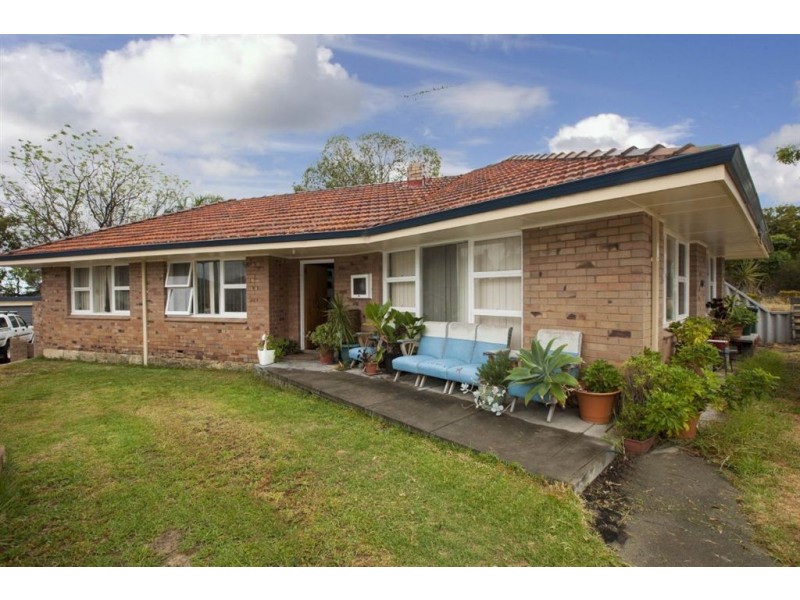 13 Aberle Street, Hamilton Hill WA 6163