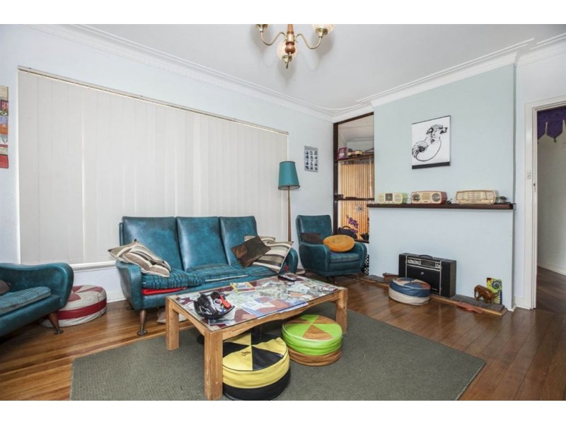 13 Aberle Street, Hamilton Hill WA 6163