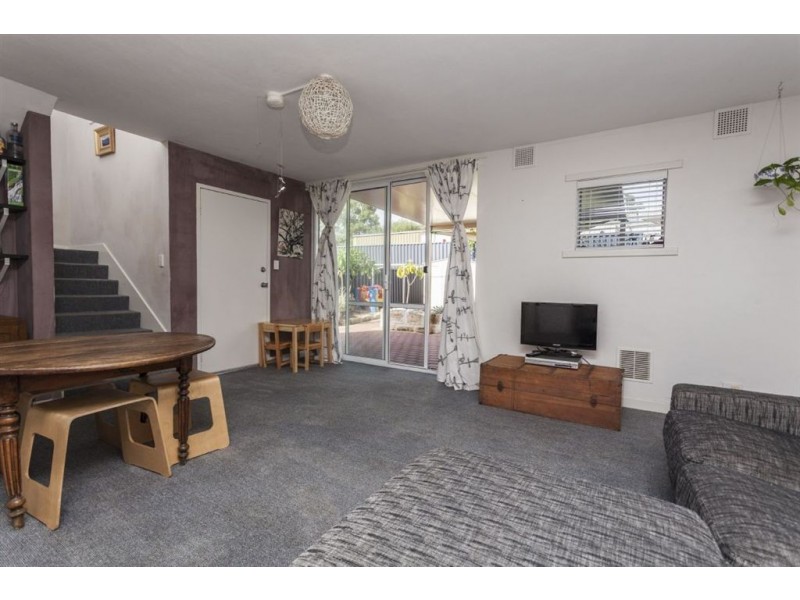 12 Watterton Place, Hamilton Hill WA 6163