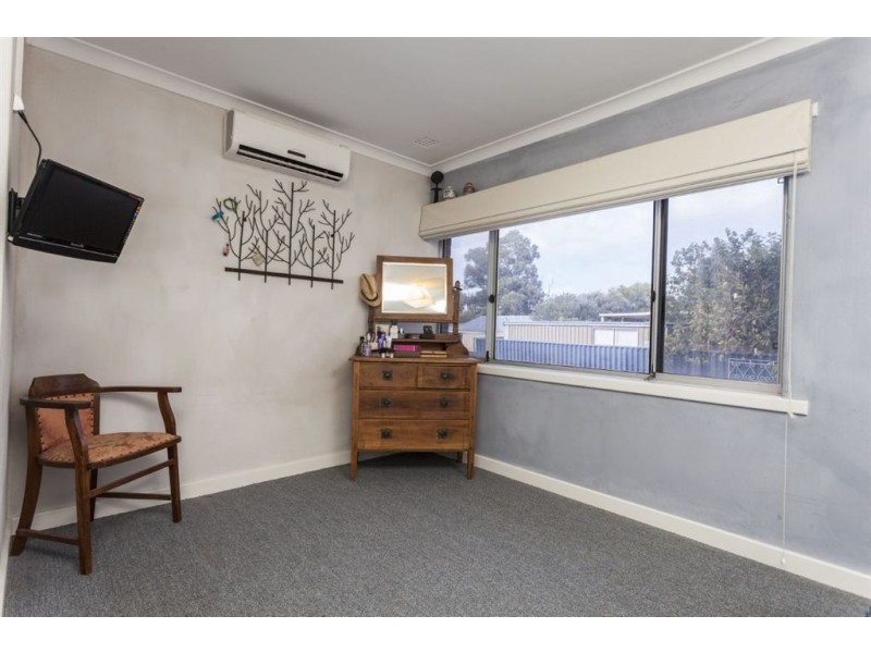 12 Watterton Place, Hamilton Hill WA 6163