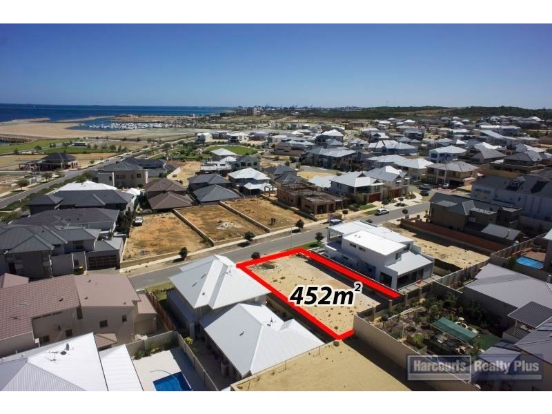 6 Patriot Link, North Coogee WA 6163