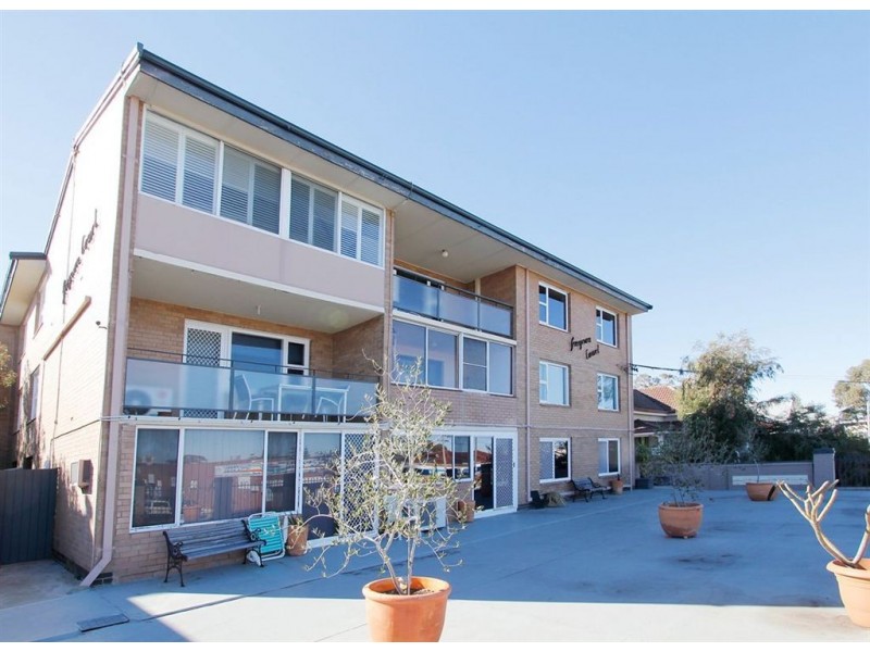 1/182 South Terrace, Fremantle WA 6160