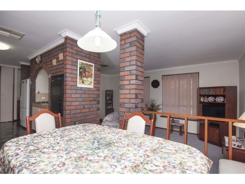 66 Marvell Avenue, Munster WA 6166