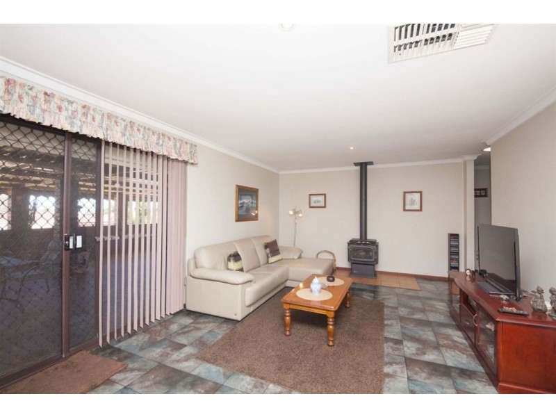 66 Marvell Avenue, Munster WA 6166