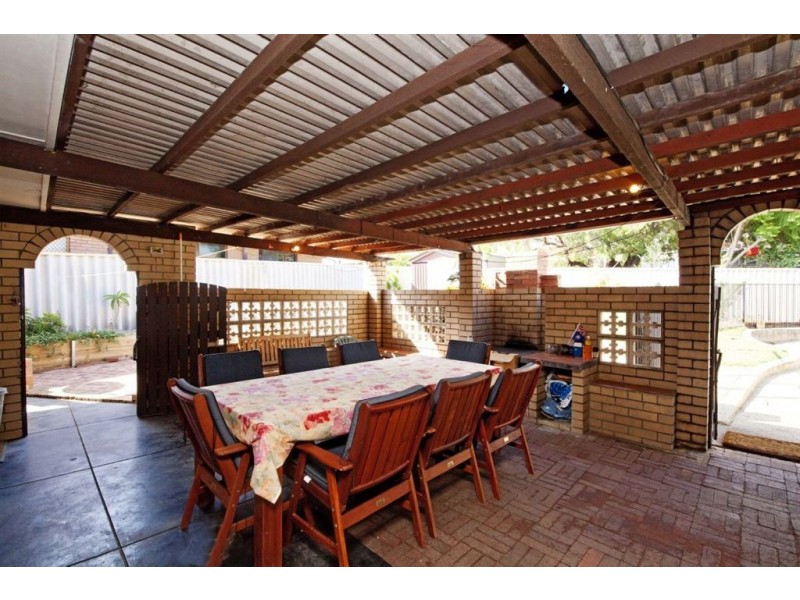 185 Phoenix Road, Spearwood WA 6163