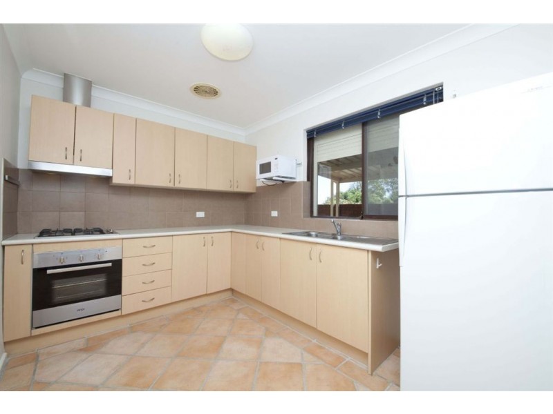 1/33 Galian Way, Spearwood WA 6163