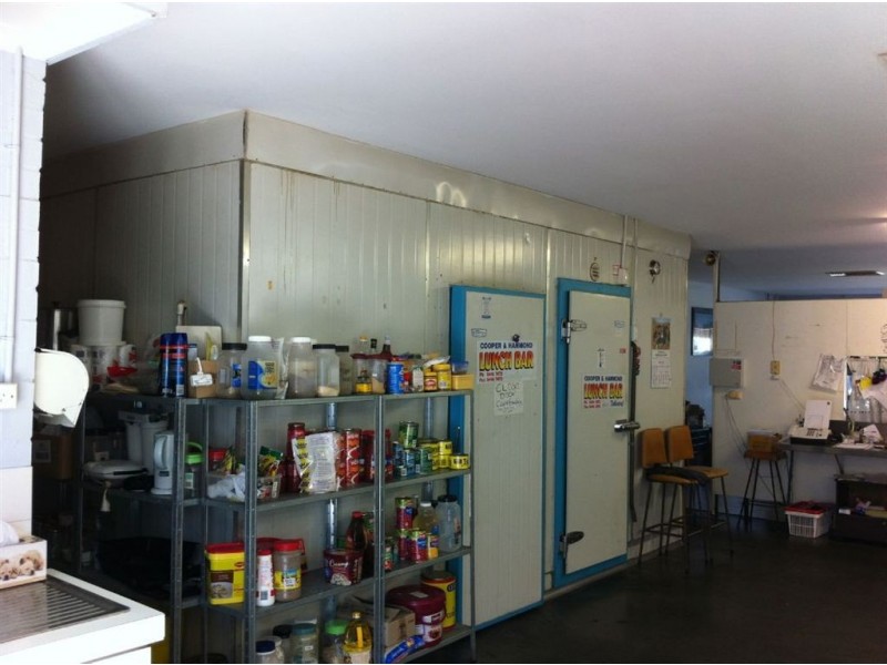 3/2 Cooper Road, Cockburn Central WA 6164