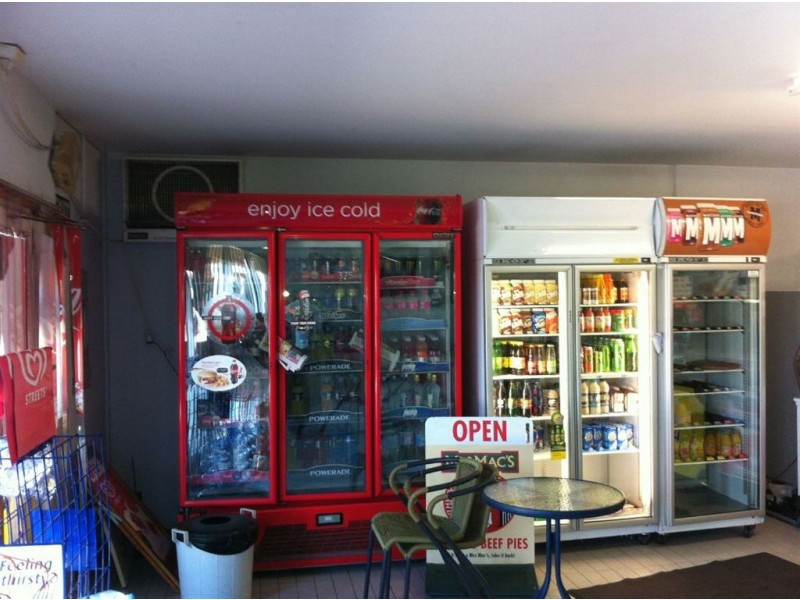 3/2 Cooper Road, Cockburn Central WA 6164