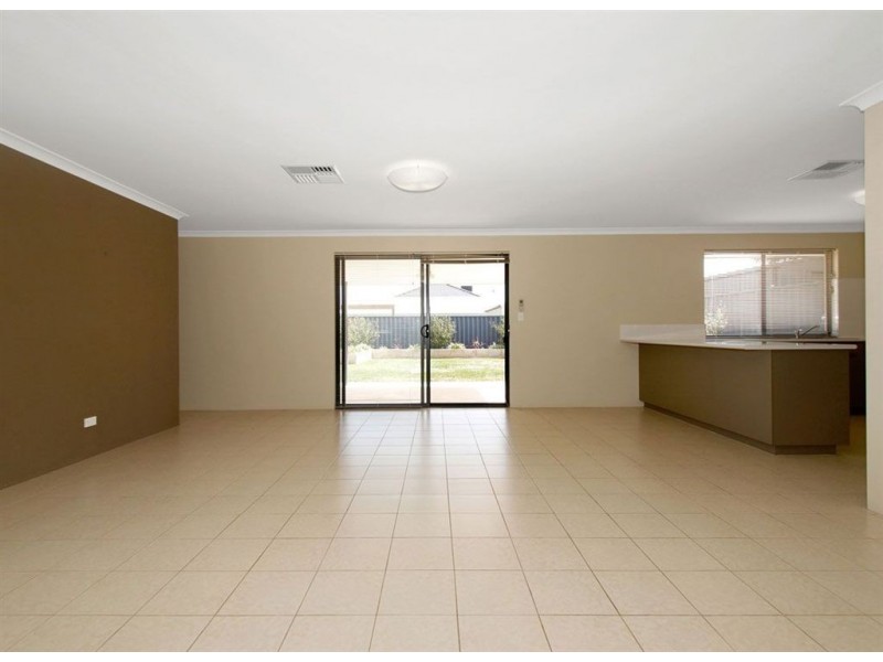 10 Waxflower Way, Baldivis WA 6171