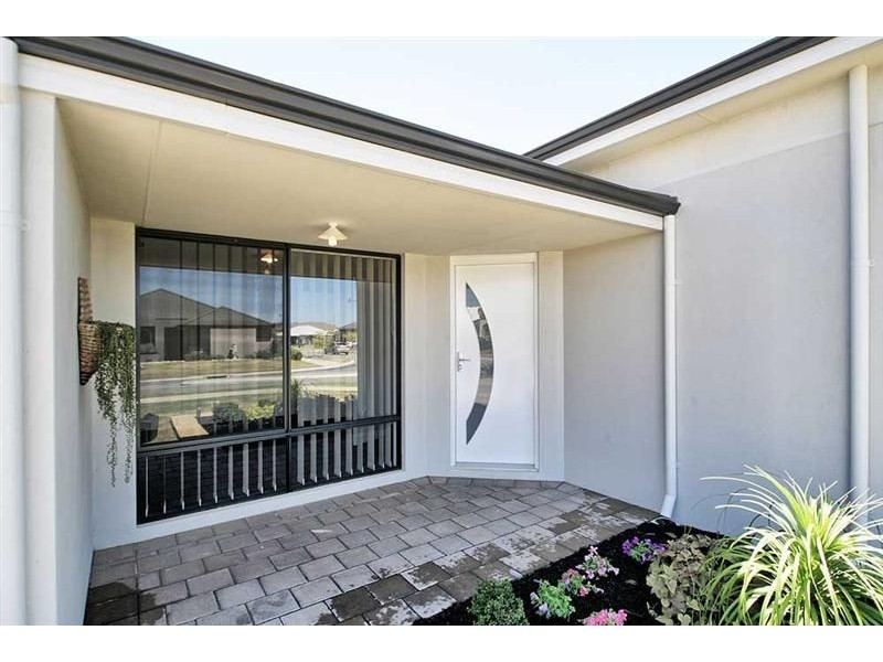 20 Archdale Loop, Piara Waters WA 6112