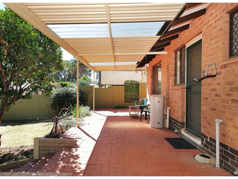 1/29 Lensham Place, Armadale WA 6112