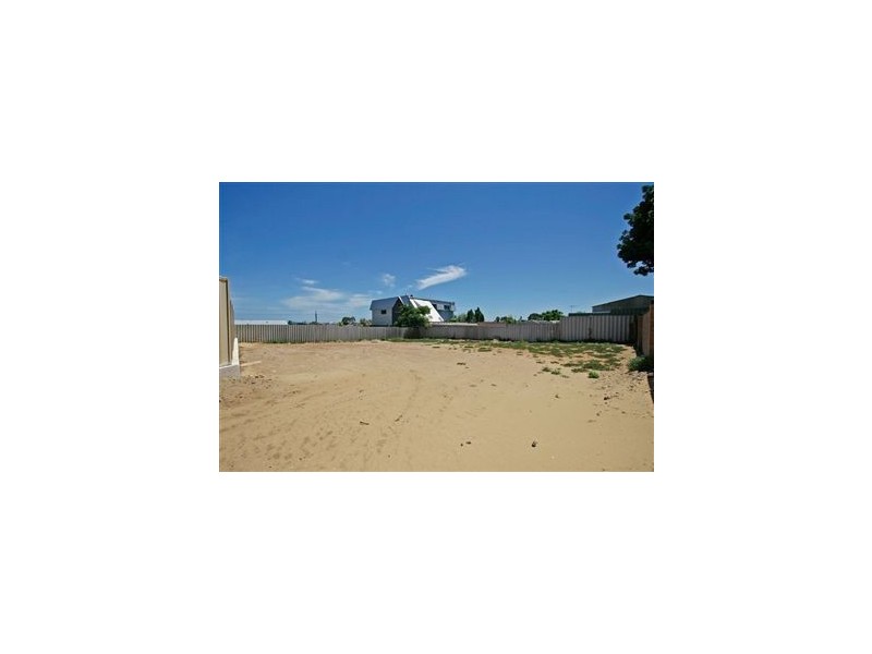 186B Clontarf Road, Hamilton Hill WA 6163