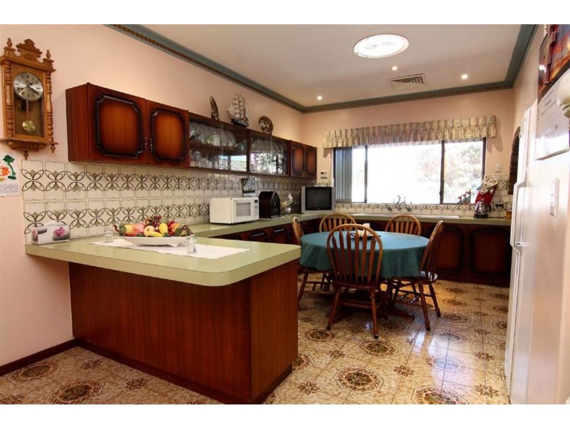 51 Falstaff Crescent, Spearwood WA 6163