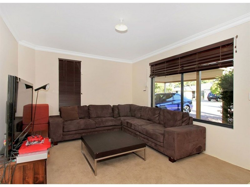 7 Ashwood Place, South Lake WA 6164