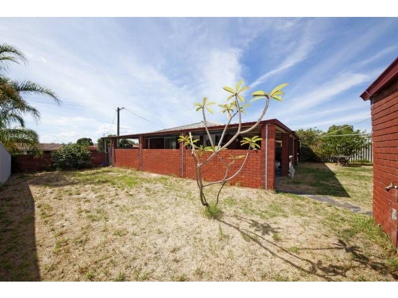 9A Fitzwater Way, Spearwood WA 6163