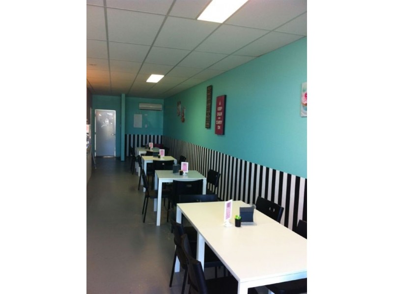 2/2 Brushfoot Boulevard, Hammond Park WA 6164