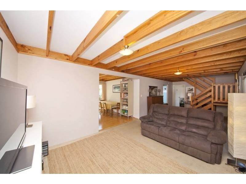 250A Carrington Street, Hilton WA 6163