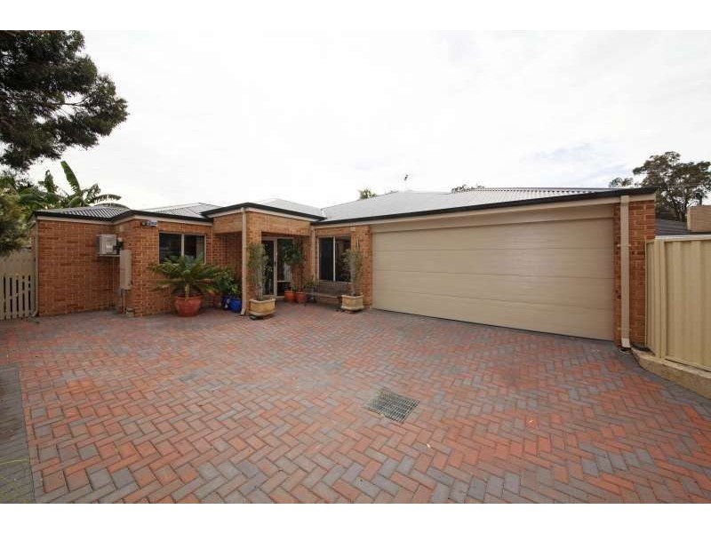 32A Lavinia Crescent, Coolbellup WA 6163