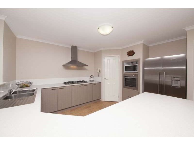 32A Lavinia Crescent, Coolbellup WA 6163