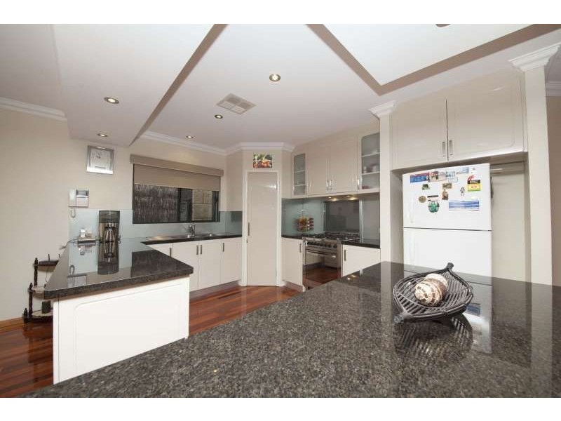 23 Ives Street, Hamilton Hill WA 6163