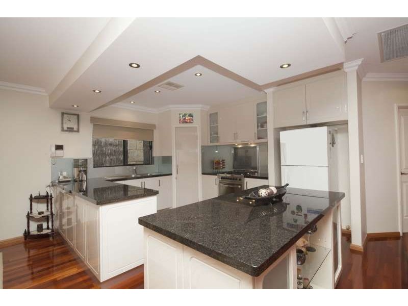 23 Ives Street, Hamilton Hill WA 6163