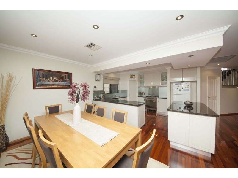 23 Ives Street, Hamilton Hill WA 6163