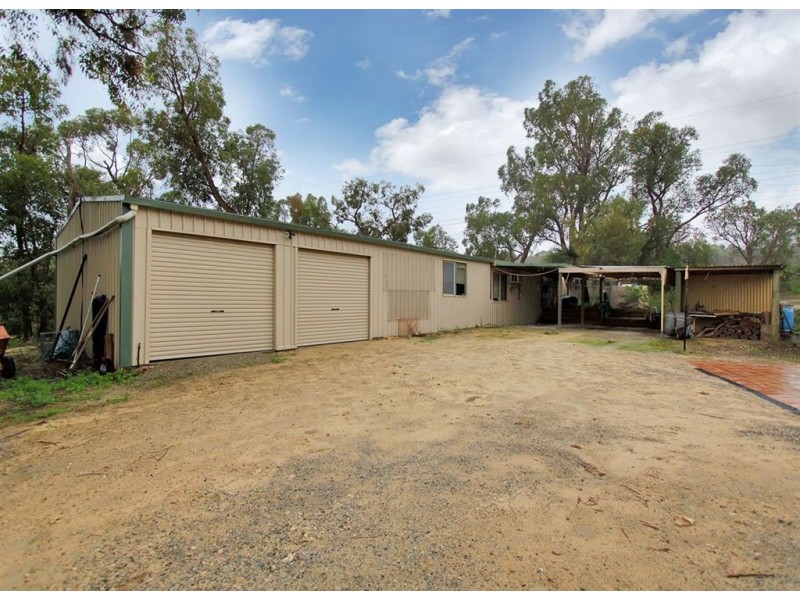 289 Mandogalup Road, Hope Valley WA 6165