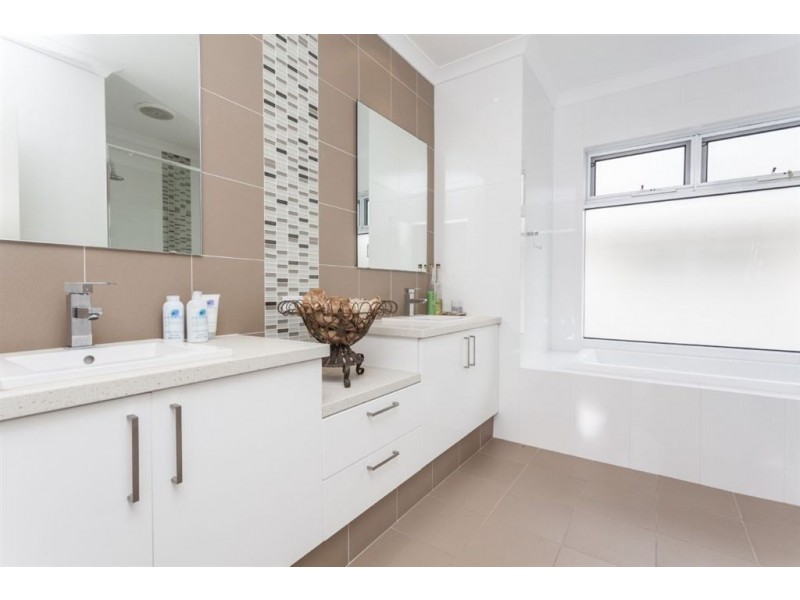 3 Lipari Link, Yangebup WA 6164