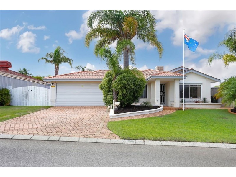 12 Michigan Heights, Success WA 6164