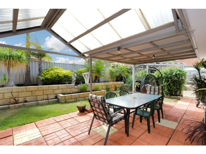 12 Michigan Heights, Success WA 6164