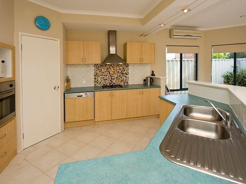 26 Bucat Street, Hamilton Hill WA 6163