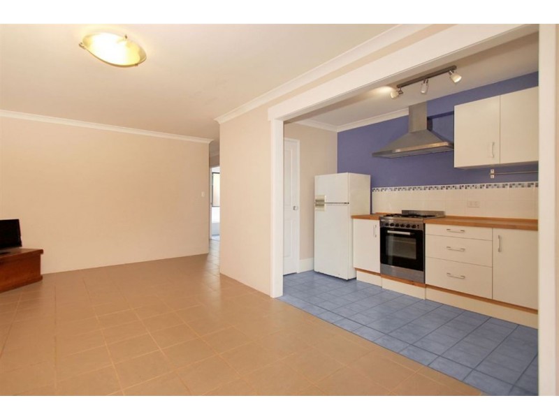 7a Greenslade Street, Hamilton Hill WA 6163