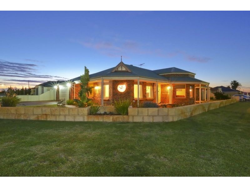 1 Canton Vista, Canning Vale WA 6155