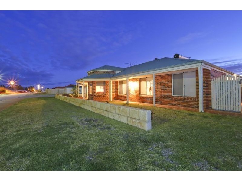 1 Canton Vista, Canning Vale WA 6155