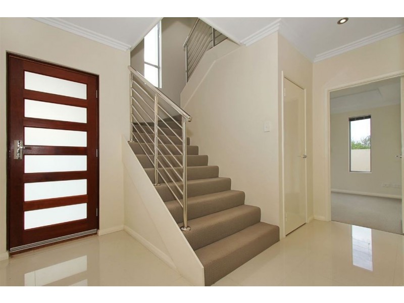 1 Annean Lane, Hamilton Hill WA 6163