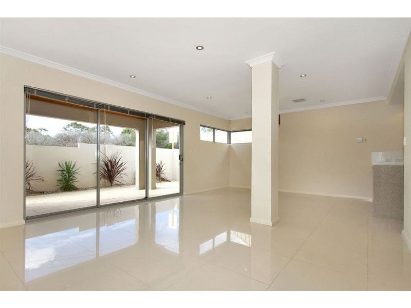 1 Annean Lane, Hamilton Hill WA 6163