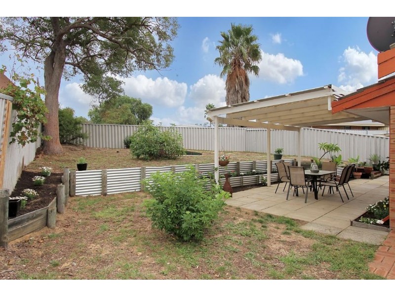 11B Tait Place, Coolbellup WA 6163