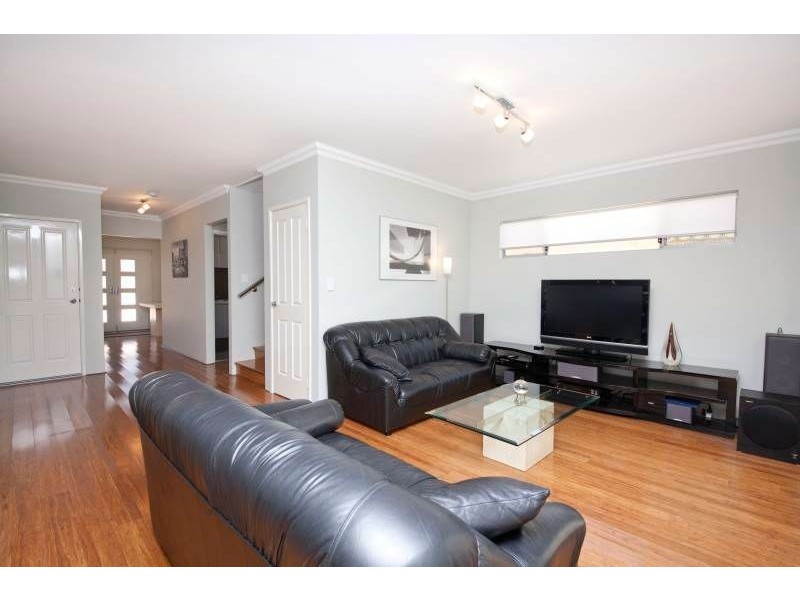 32A Scott Street, South Fremantle WA 6162